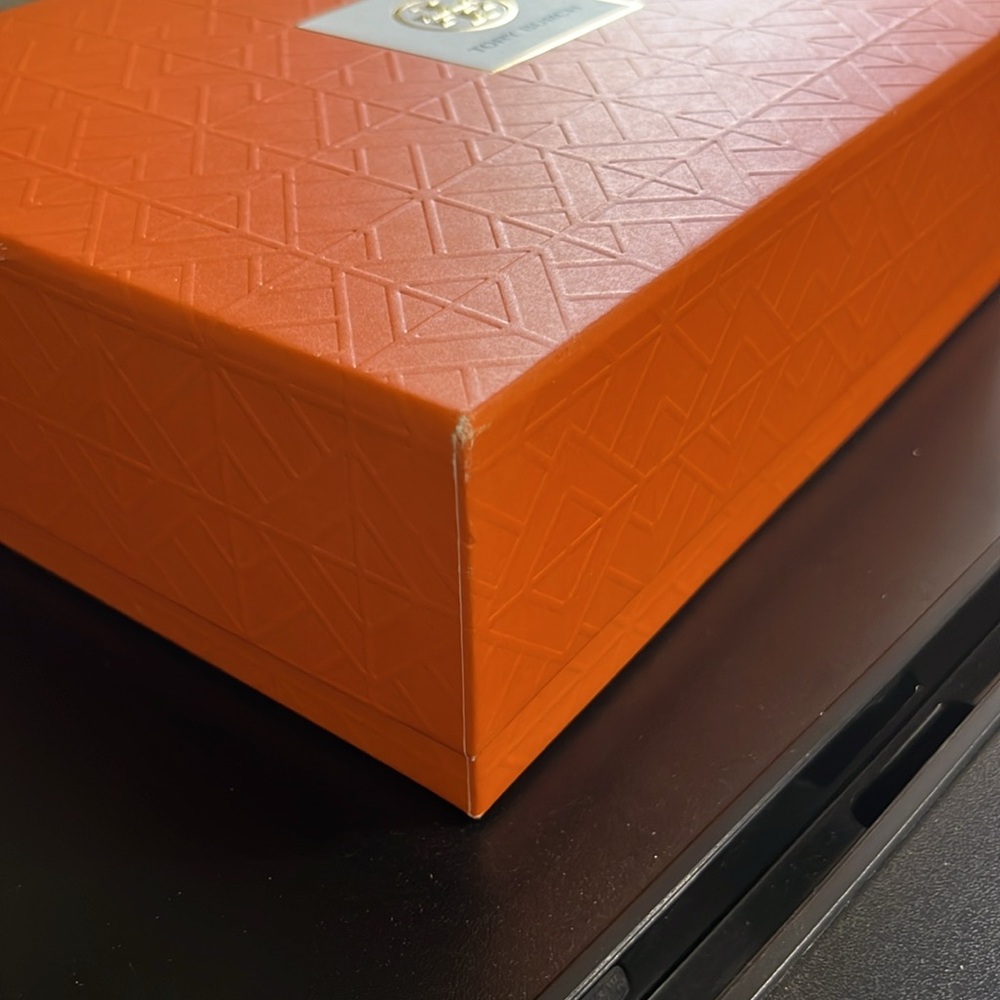 Tory Burch Gift Or Keepsake Box - image 8